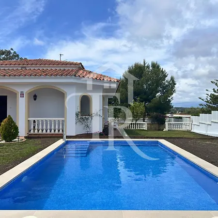 Fantastica Con Piscina Privada Feriehus Roda de Bará