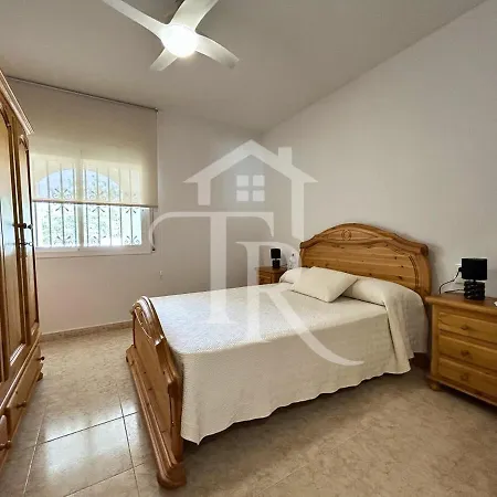 Casa de vacances Fantastica Con Piscina Privada Roda de Berà